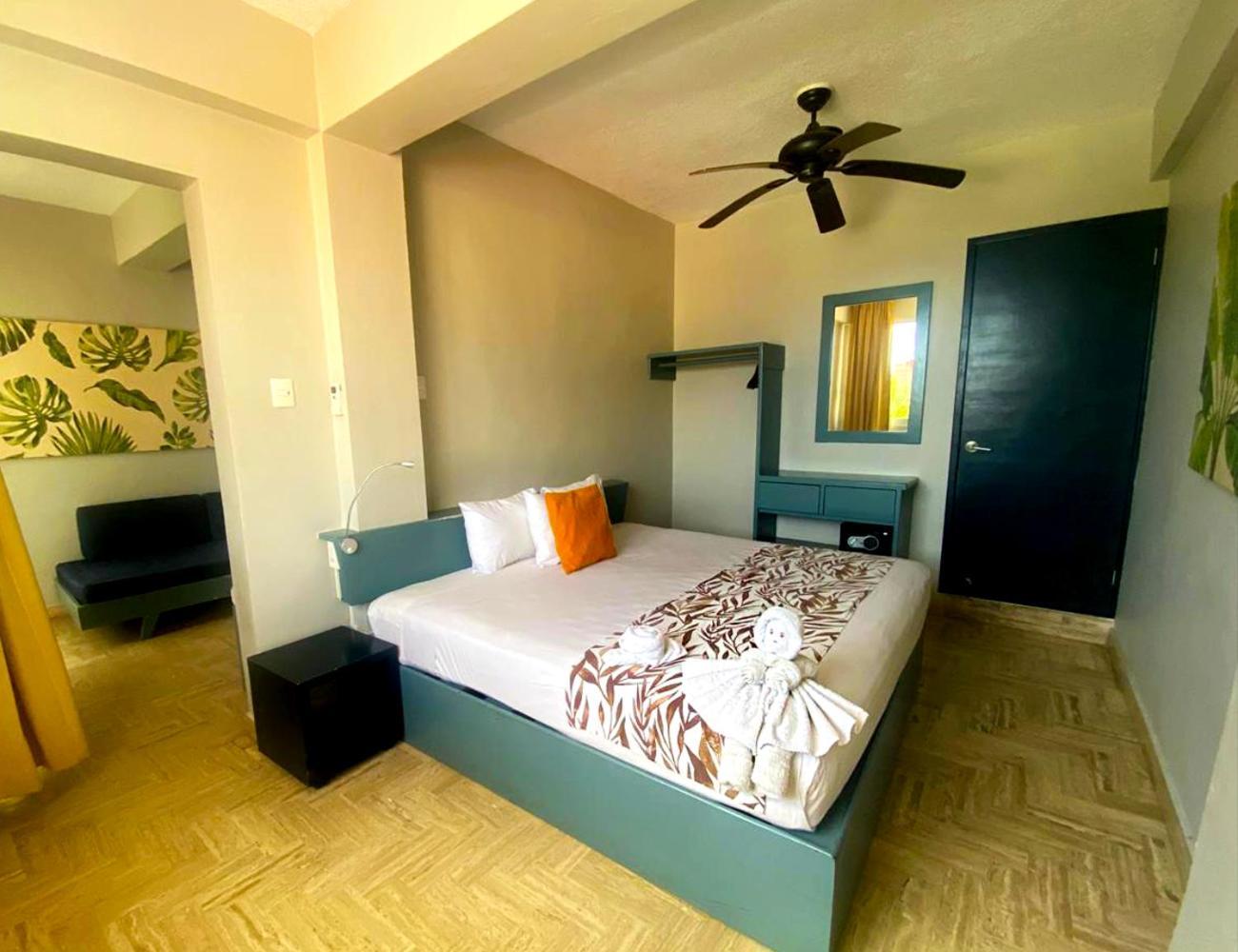 "5Th Av" Sol Del Caribe Apart Hotel (Adults Only) Playa del Carmen Bagian luar foto